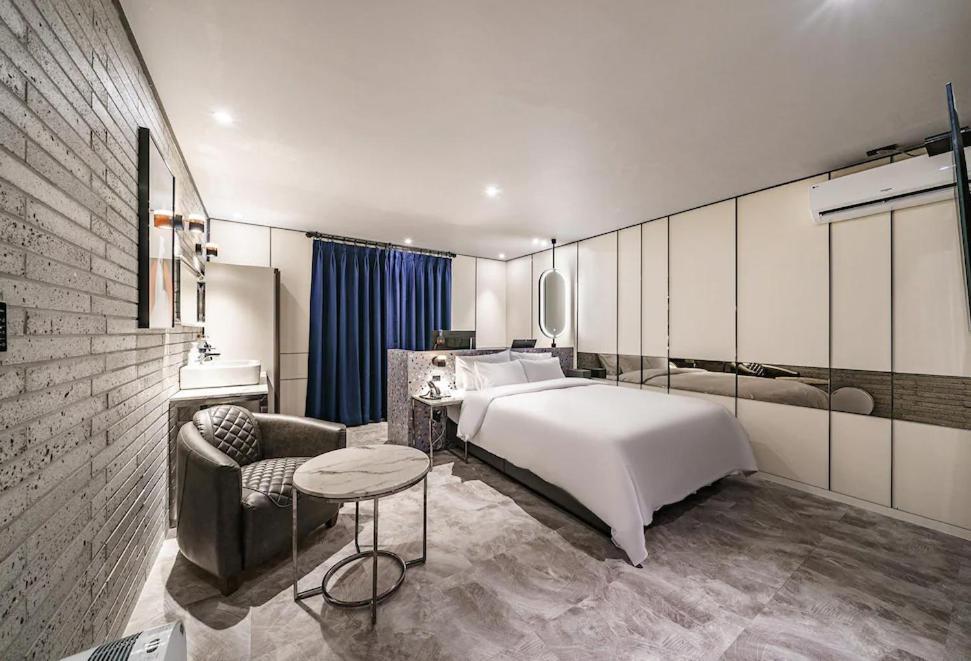 Brown-Dot Hotel Geomdan Incheon Exterior foto
